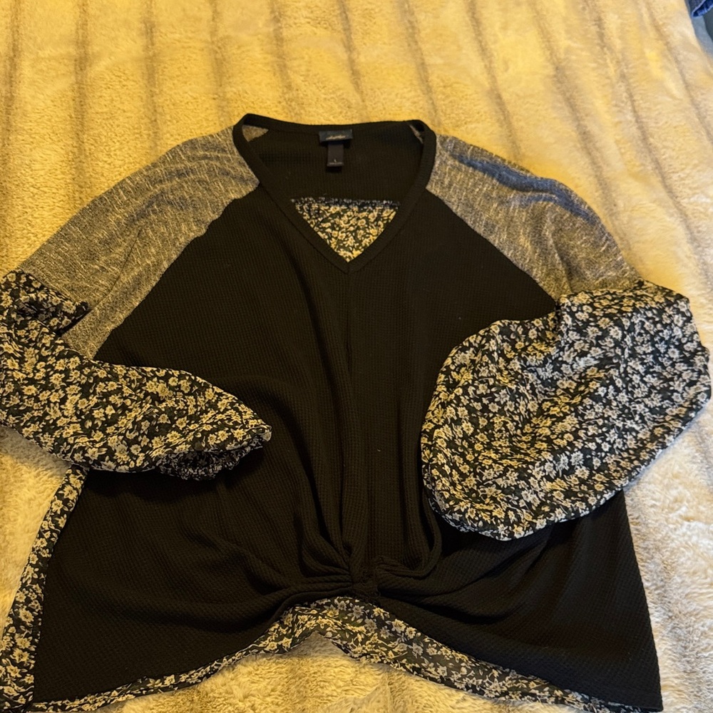 Daytrip Black and Gray Floral Blouse